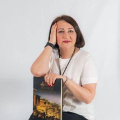 Скворцова Лариса